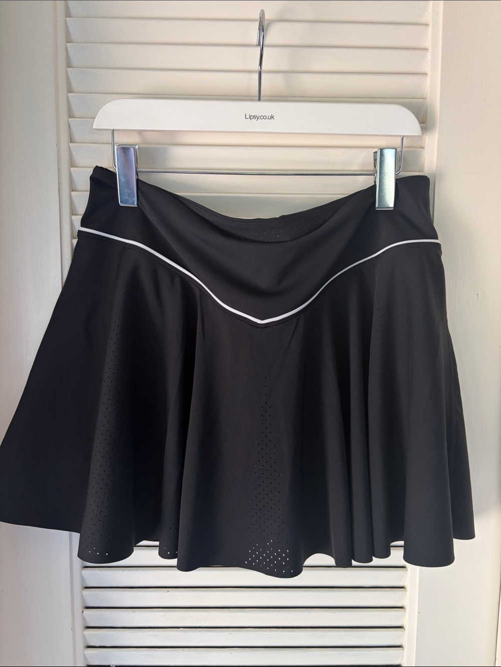 Wilson Black Tennis Skirt with White Piping NWOT